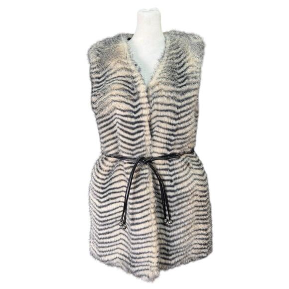 Betsey Johnson Size Small Faux Fur Vest Retro Glamorous Mob Wife Animal Print - Picture 2 of 10